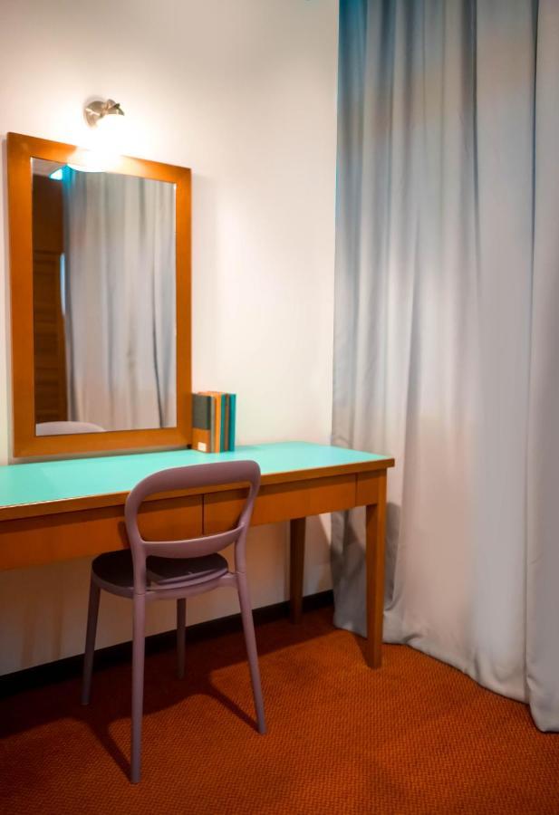 Jo Hotel
